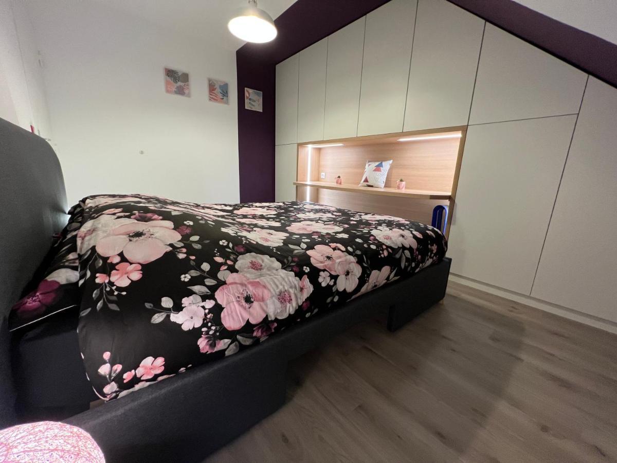 T3 Flat Moderne Sur 2 Etages Metro Parking Free Entrance Autonome Apartment Rouen Bagian luar foto