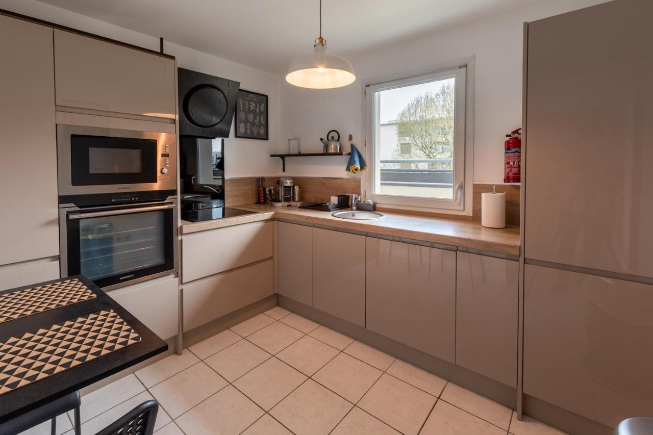 T3 Flat Moderne Sur 2 Etages Metro Parking Free Entrance Autonome Apartment Rouen Bagian luar foto