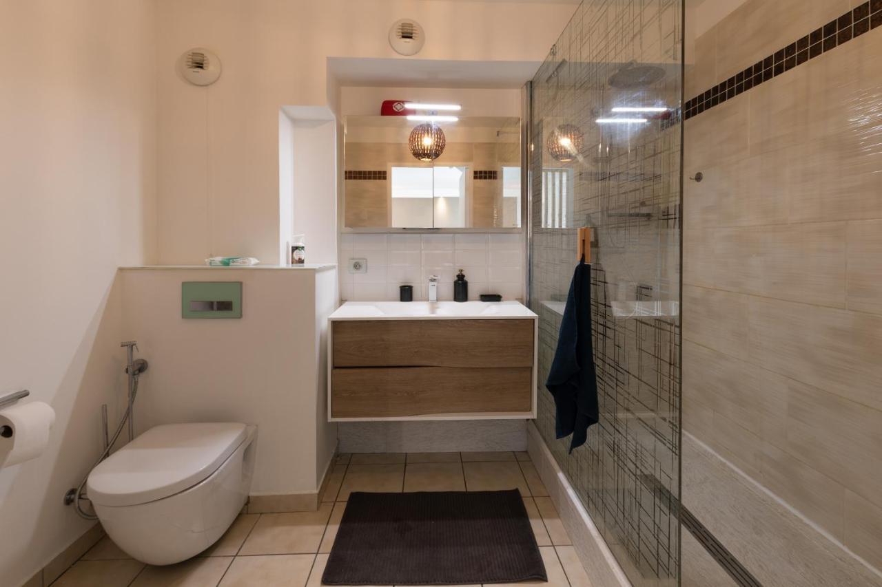 T3 Flat Moderne Sur 2 Etages Metro Parking Free Entrance Autonome Apartment Rouen Bagian luar foto
