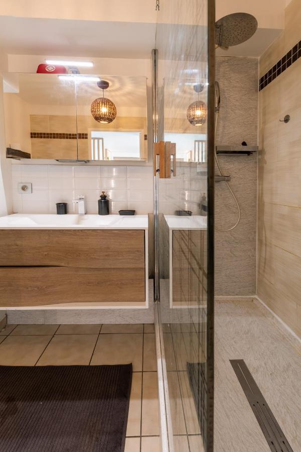 T3 Flat Moderne Sur 2 Etages Metro Parking Free Entrance Autonome Apartment Rouen Bagian luar foto