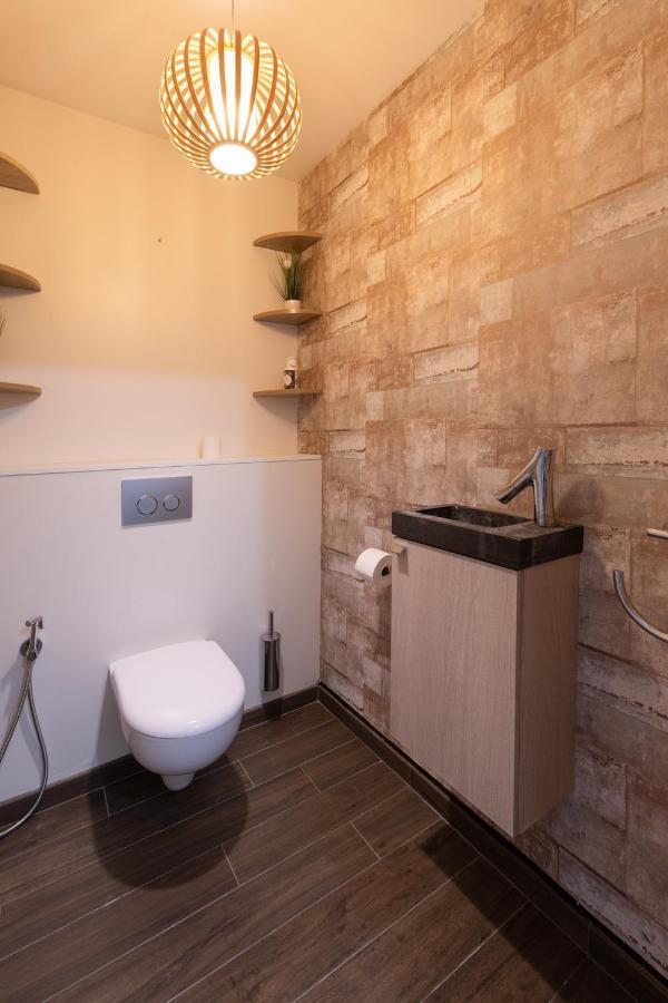 T3 Flat Moderne Sur 2 Etages Metro Parking Free Entrance Autonome Apartment Rouen Bagian luar foto