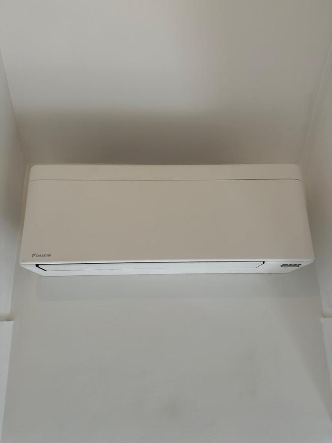 T3 Flat Moderne Sur 2 Etages Metro Parking Free Entrance Autonome Apartment Rouen Bagian luar foto
